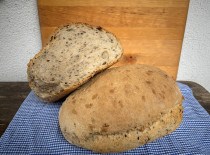 1kg Holzofenbrot mit K&ouml;rner