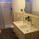 Bad, Dusche mit WC
