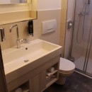 Bad, Dusche mit WC