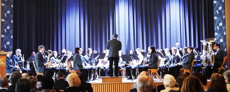 Weihnachtskonzert Musik- und Milizkapelle Bad Peterstal