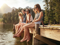 Ferienstart am Baggersee: Wie Ortenauer Jugendliche Chillen und F&uuml;hrerschein verbinden