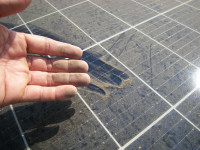 Solaranlagen-Reinigung im Sommer &ndash; Maximale Effizienz f&uuml;r Ihre Photovoltaikanlage