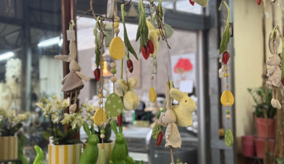 Fr&uuml;hjahrsgestecke und Dekoration
