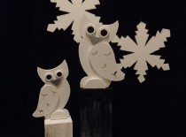Gro&szlig;e Design Eule auf Pfosten Wei&szlig; - Holzfigur