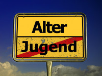 #Kolumne, April  2025, Ortenaukreis (apg) - Wenn alte M&auml;nner glotzen!