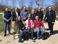 Ein Plus an Komfort und Inklusion: G&uuml;nther Energie & Service Engagiert sich f&uuml;r Seniorengerechte B&auml;nke im Seepark
