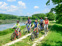 Auf zwei R&auml;dern den Ortenaukreis erleben &ndash; Radfahrer und E-Biker willkommen im Hotel-Restaurant Schiff