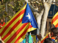  Johannistag in Spanien: Traditionen und kulinarische Highlights