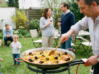 Paella f&uuml;r 20 G&auml;ste: Welches Grill-Set brauchst Du wirklich?